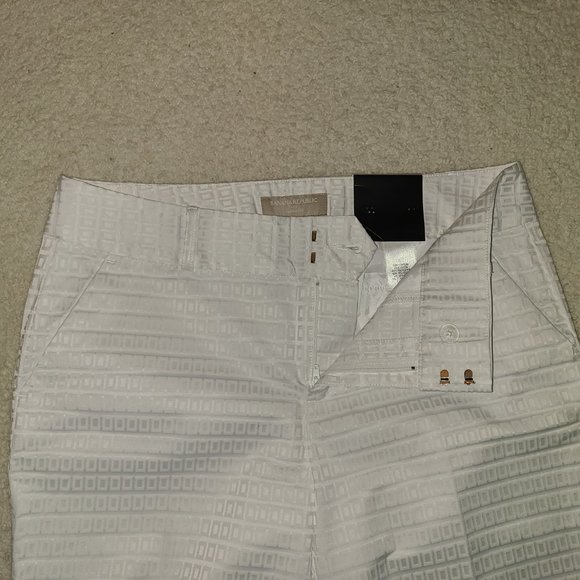 Banana Republic White Martin Fit Crop Length Pants - Picture 6 of 6